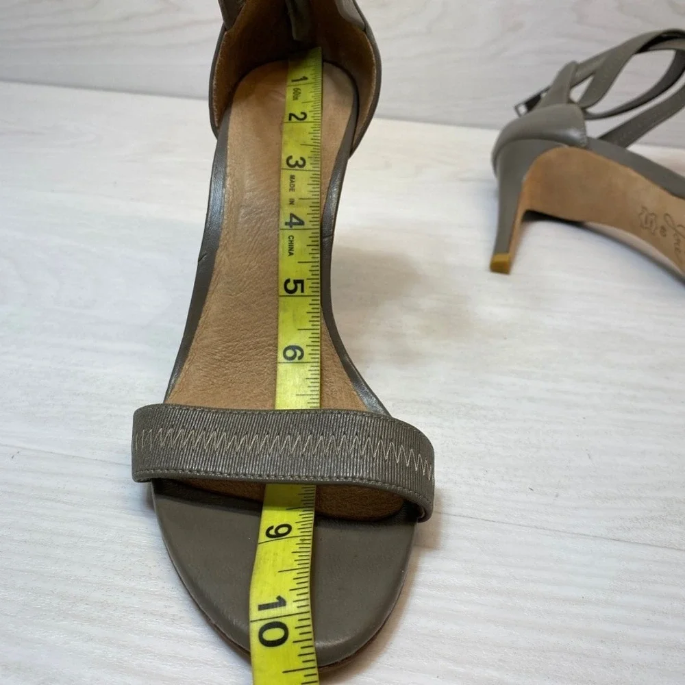 Joie pre owned